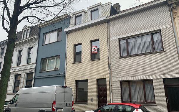 Eengezinswoning te koop in Antwerpen Berchem